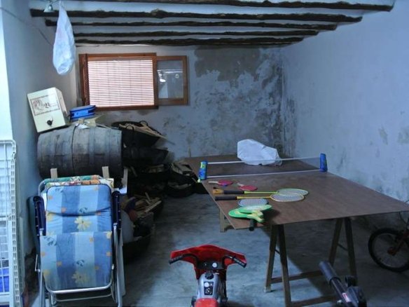 4 Bedroom 1 Bathroom Country House in Monóvar/Monóver - Caza De Casa