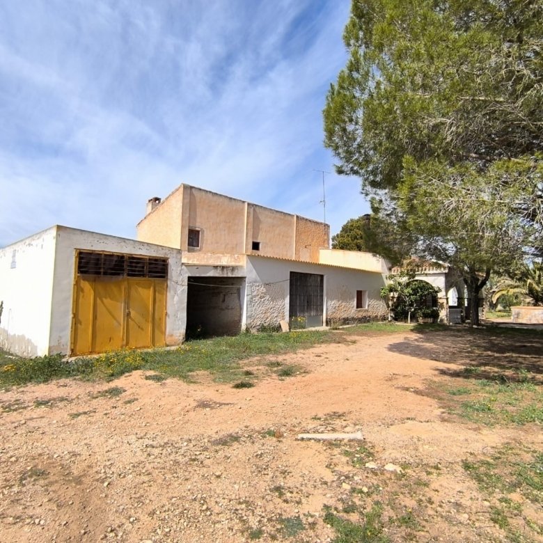 7 Bedroom 2 Bathroom Country House in Yecla - Caza De Casa