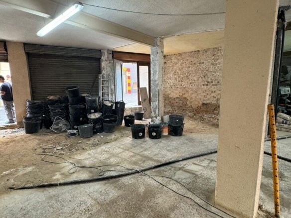 Commercial in Alicante - Caza De Casa