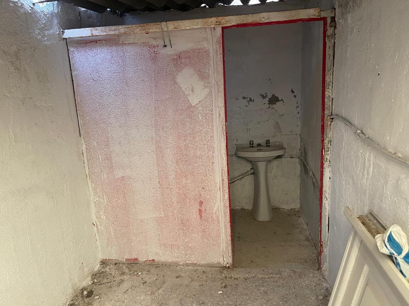 Commercial in Crevillent - Caza De Casa
