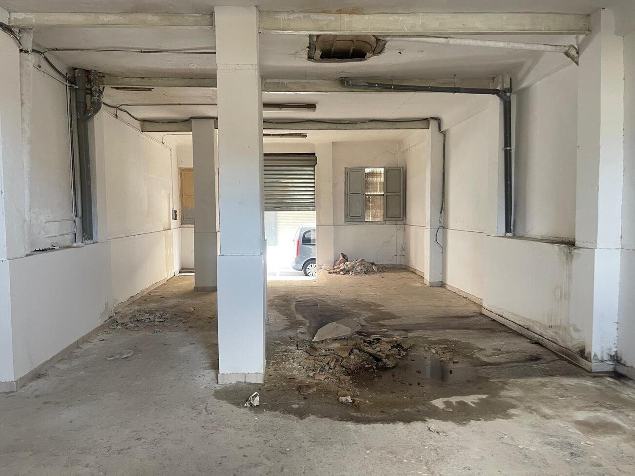 Commercial in Crevillent - Caza De Casa