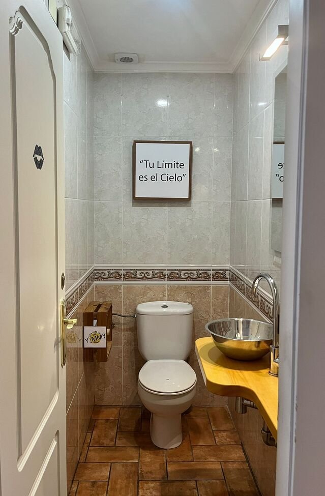 1 Bathroom Commercial in javea - Caza De Casa