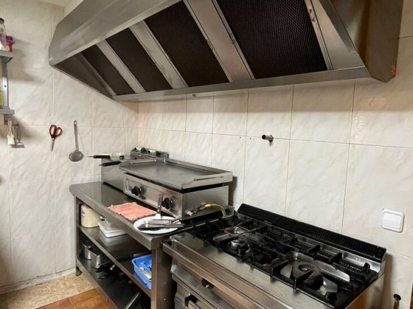 1 Bathroom Commercial in javea - Caza De Casa