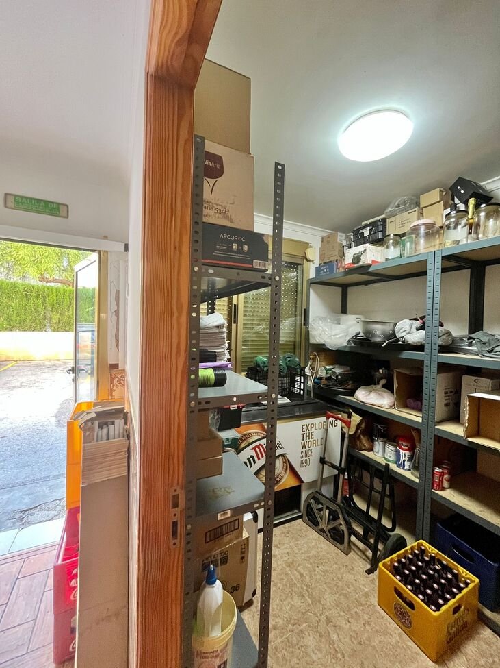 1 Bathroom Commercial in javea - Caza De Casa