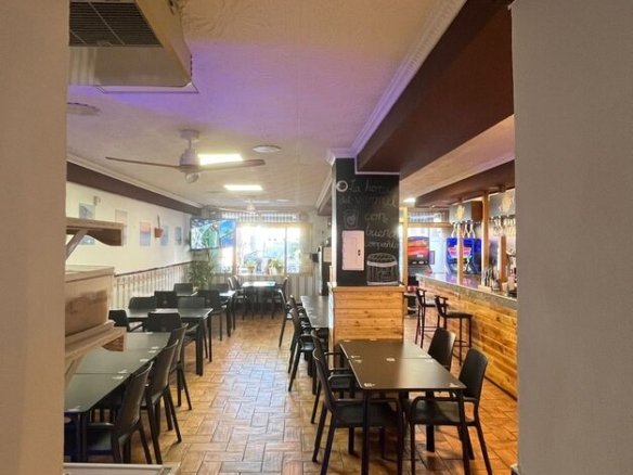 1 Bathroom Commercial in javea - Caza De Casa