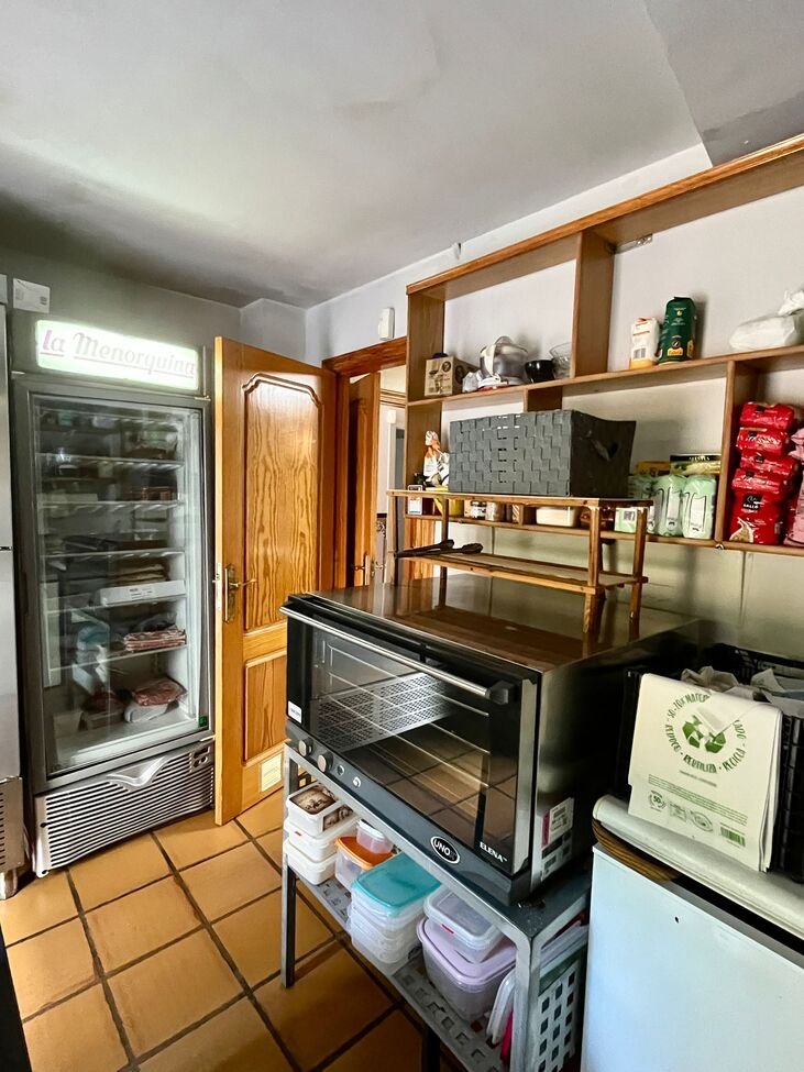 1 Bathroom Commercial in javea - Caza De Casa