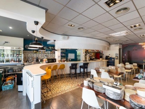 Commercial in Mar Menor Golf Resort - Caza De Casa
