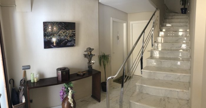 5 Bedroom 3 Bathroom Town House in javea - Caza De Casa