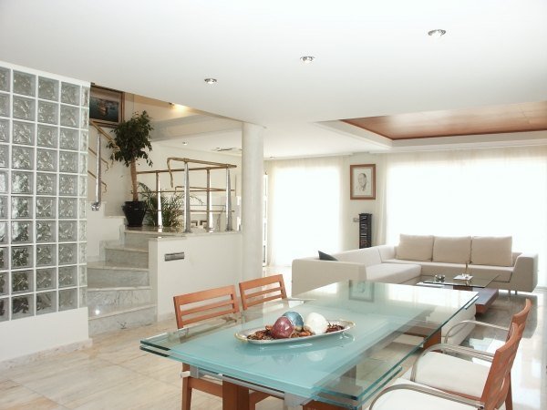 5 Bedroom 3 Bathroom Town House in javea - Caza De Casa