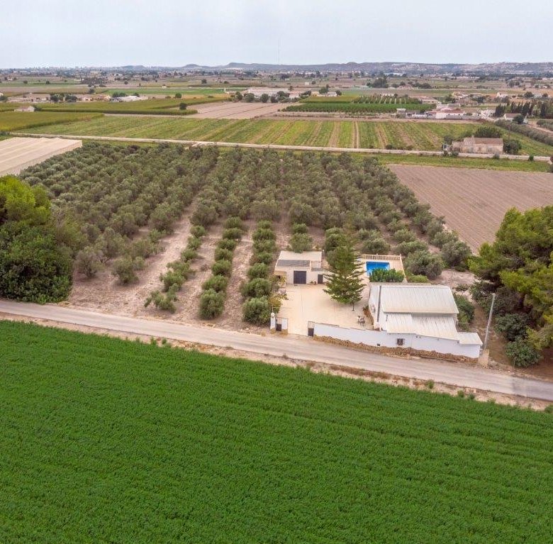 3 Bedroom 3 Bathroom Country House in Dolores - Caza De Casa