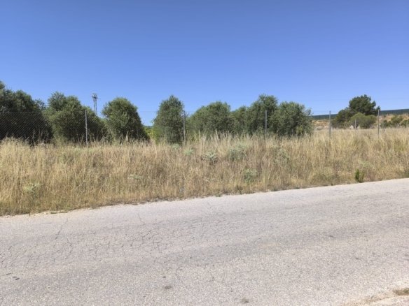 Land in Caudete - Caza De Casa
