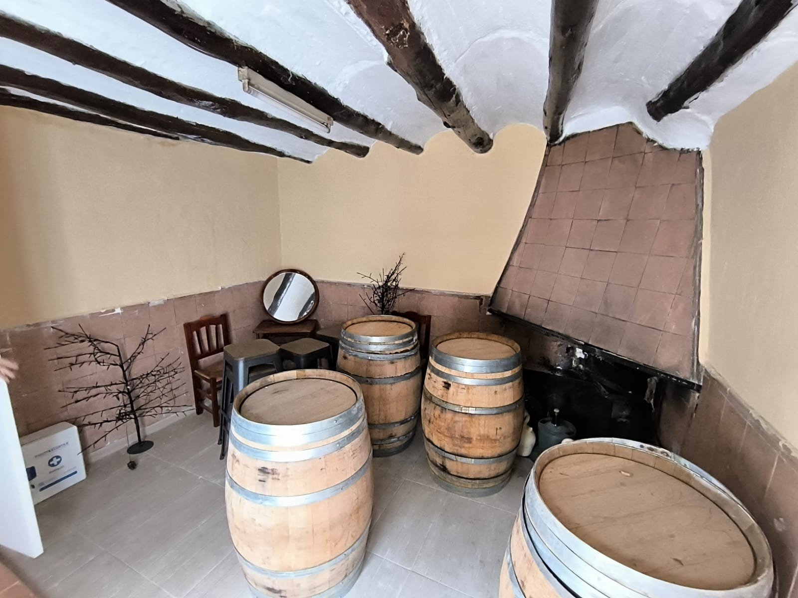 8 Bedroom 2 Bathroom Country House in Yecla - Caza De Casa