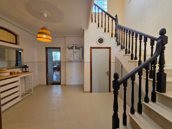 6 Bed 3 Bath Country House in Elche - Caza De Casa