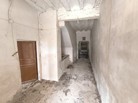 8 Bed Other in Las Encebras - Caza De Casa