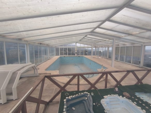 3 Bedroom 1 Bathroom Commercial in Algayat - Caza De Casa