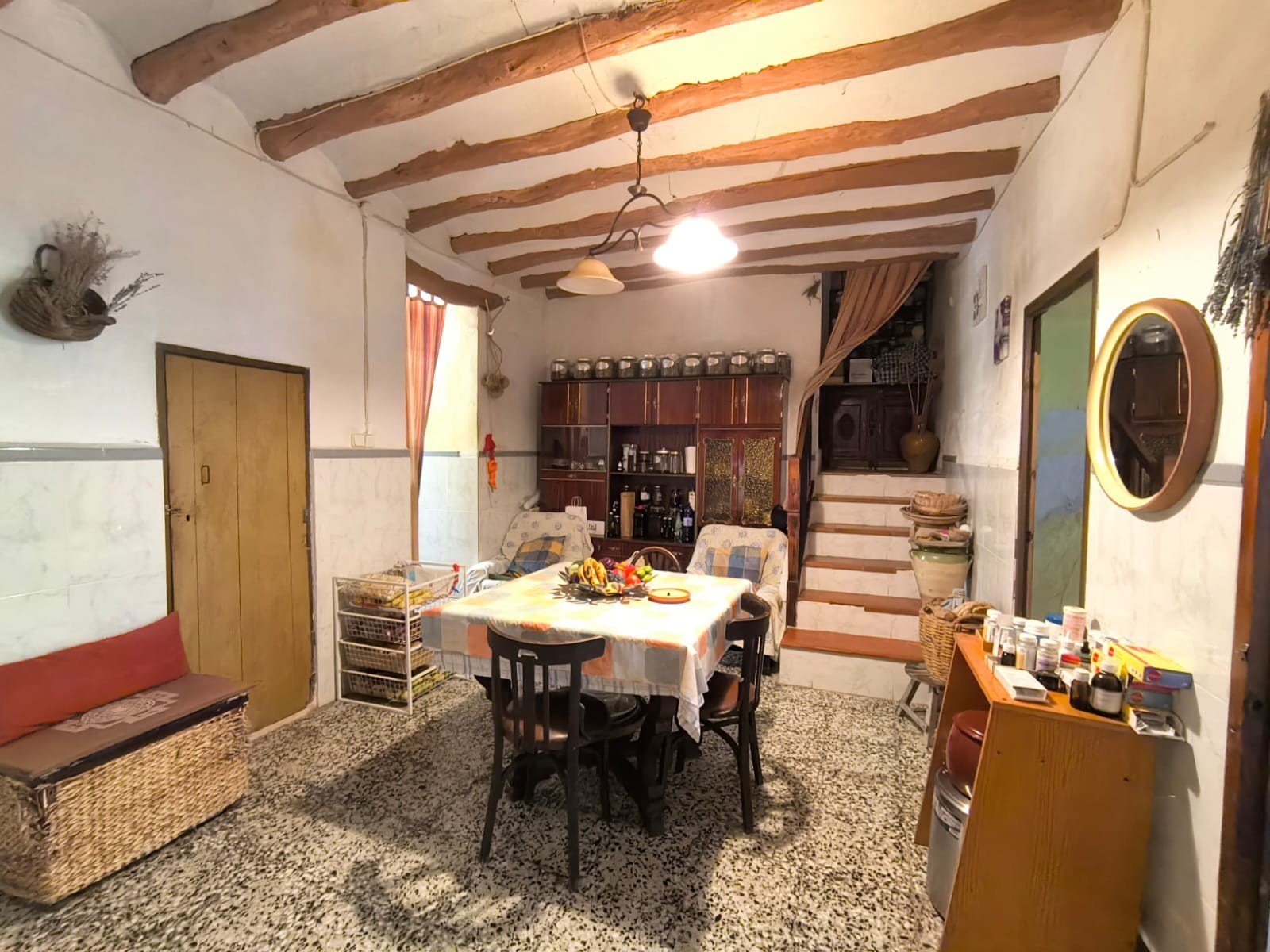 5 Bed 1 Bath Country House in Monóvar/Monóver - Caza De Casa