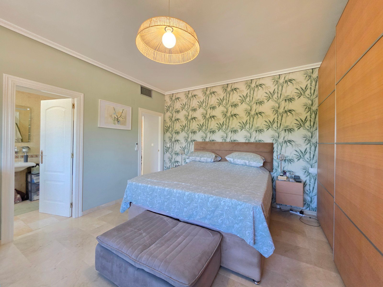d74d43b7b5928c80 4 Bedroom 4 Bathroom Villa in Pinoso - Caza De Casa