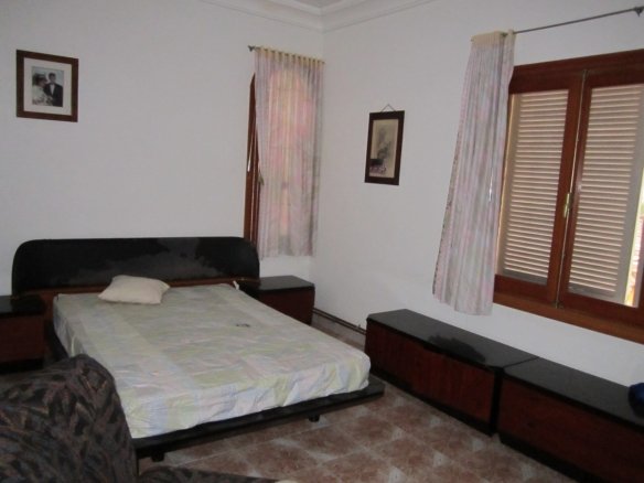 7 Bedroom 3 Bathroom Villa in Yecla - Caza De Casa