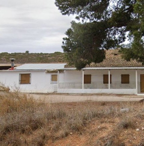 4 Bedroom 1 Bathroom Country House in Yecla - Caza De Casa