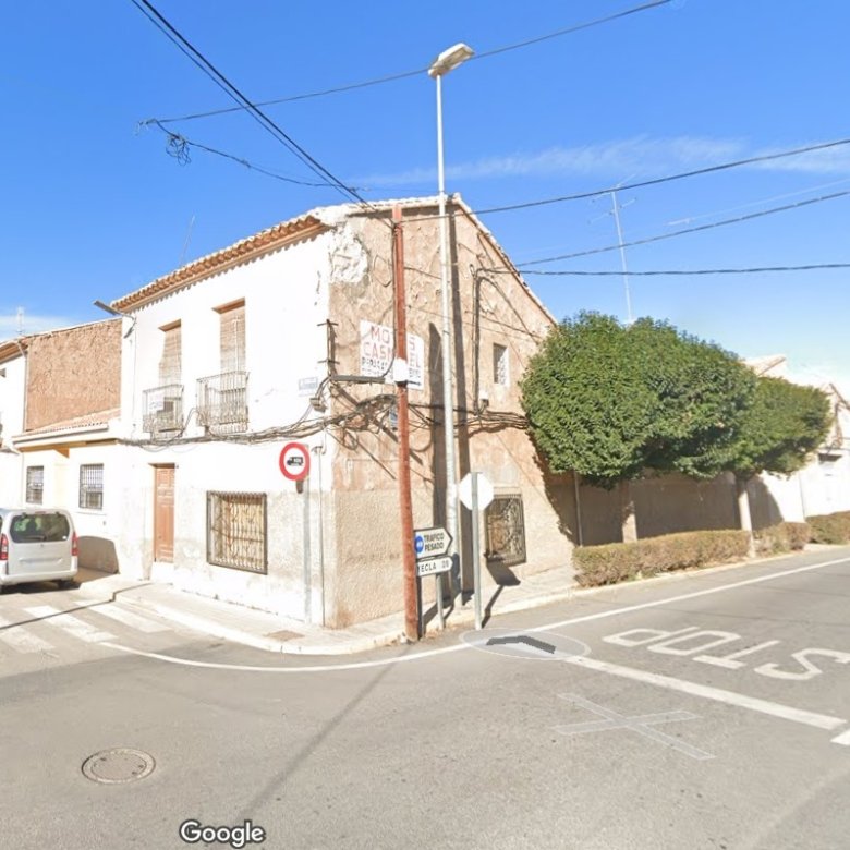 3 Bedroom Town House in Pinoso - Caza De Casa