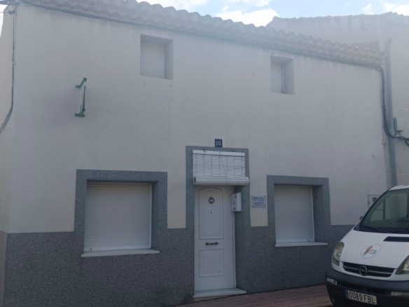 4 Bedroom Town House in Salinas - Caza De Casa