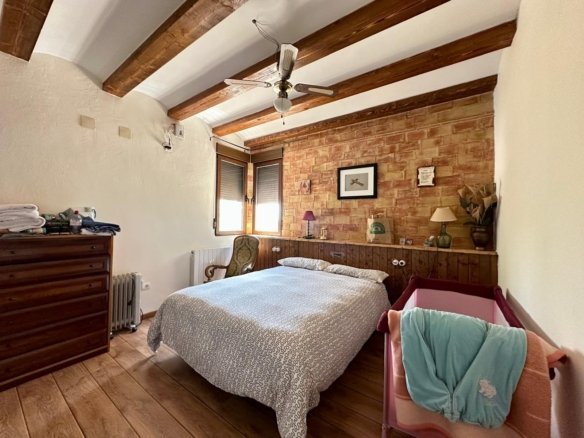8 Bedroom 7 Bathroom Villa in Yecla - Caza De Casa