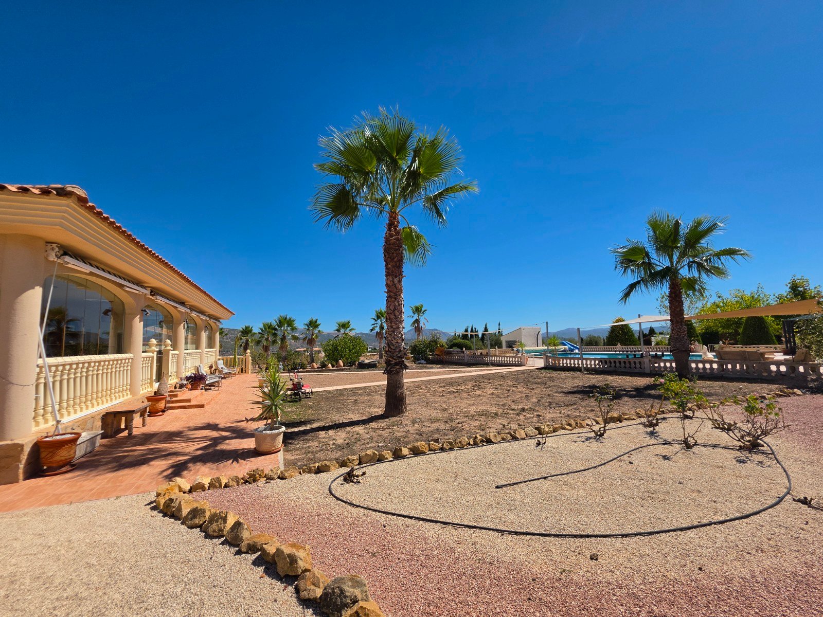 ec2fcf0a9f2e7cad 4 Bedroom 4 Bathroom Villa in Pinoso - Caza De Casa
