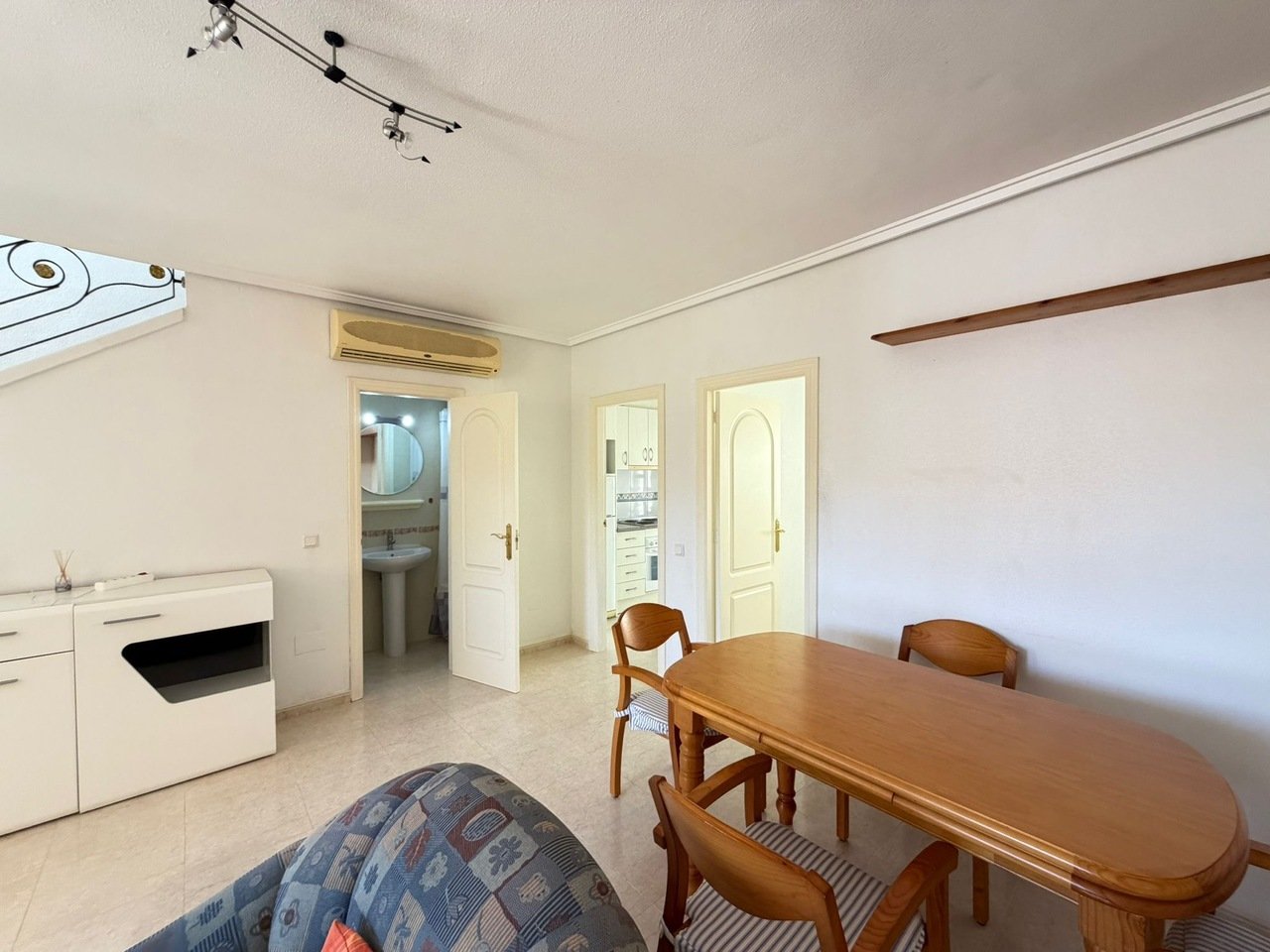 3 Bedroom 2 Bathroom Town House in Ciudad Quesada - Caza De Casa