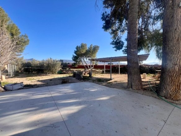 4 Bedroom 1 Bathroom Country House in Jumilla - Caza De Casa