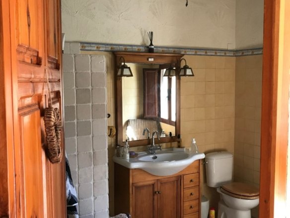 5 Bedroom 2 Bathroom Country House in Monóvar/Monóver - Caza De Casa