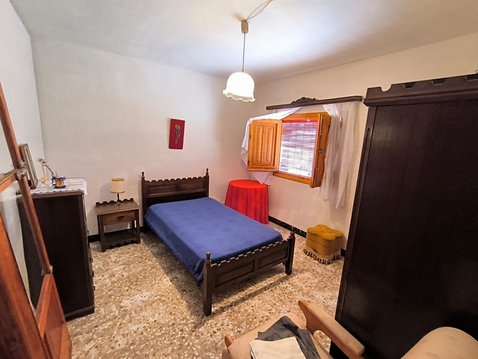 efe678856de3890a 10 Bedroom 3 Bathroom Country House in Yecla - Caza De Casa