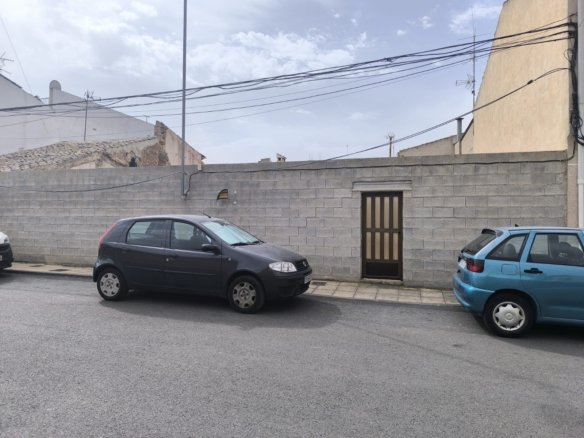 Land in Pinoso - Caza De Casa