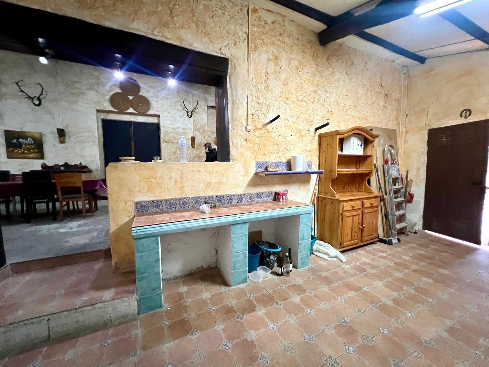 4 Bed 2 Bath Country House in Yecla - Caza De Casa