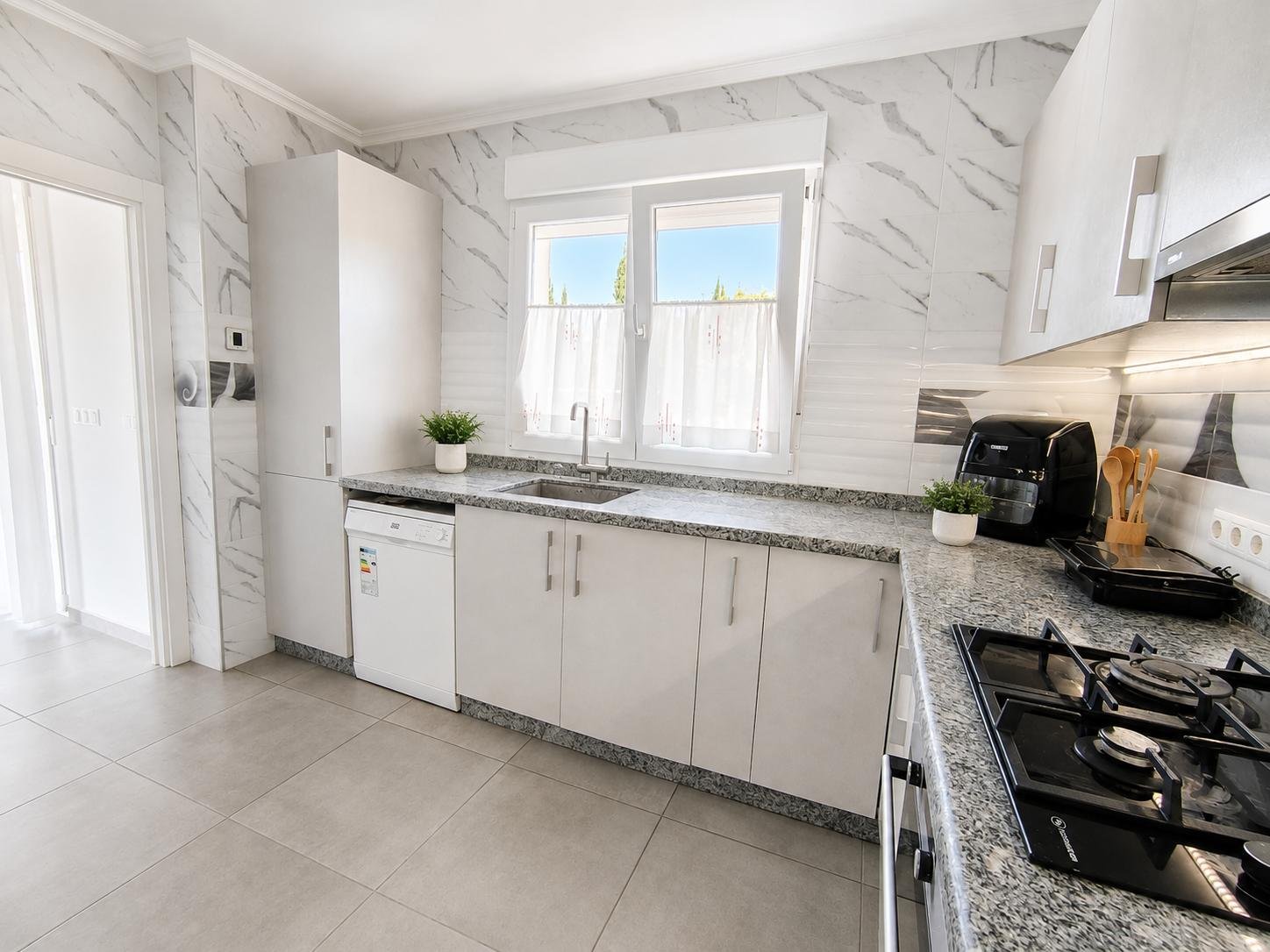 4 Bedroom 2 Bathroom Villa in Pinoso - Caza De Casa
