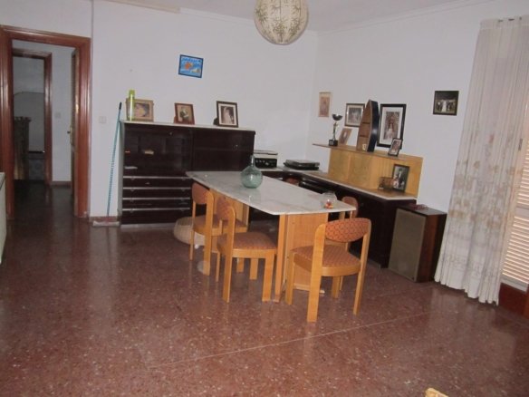 7 Bedroom 3 Bathroom Villa in Yecla - Caza De Casa