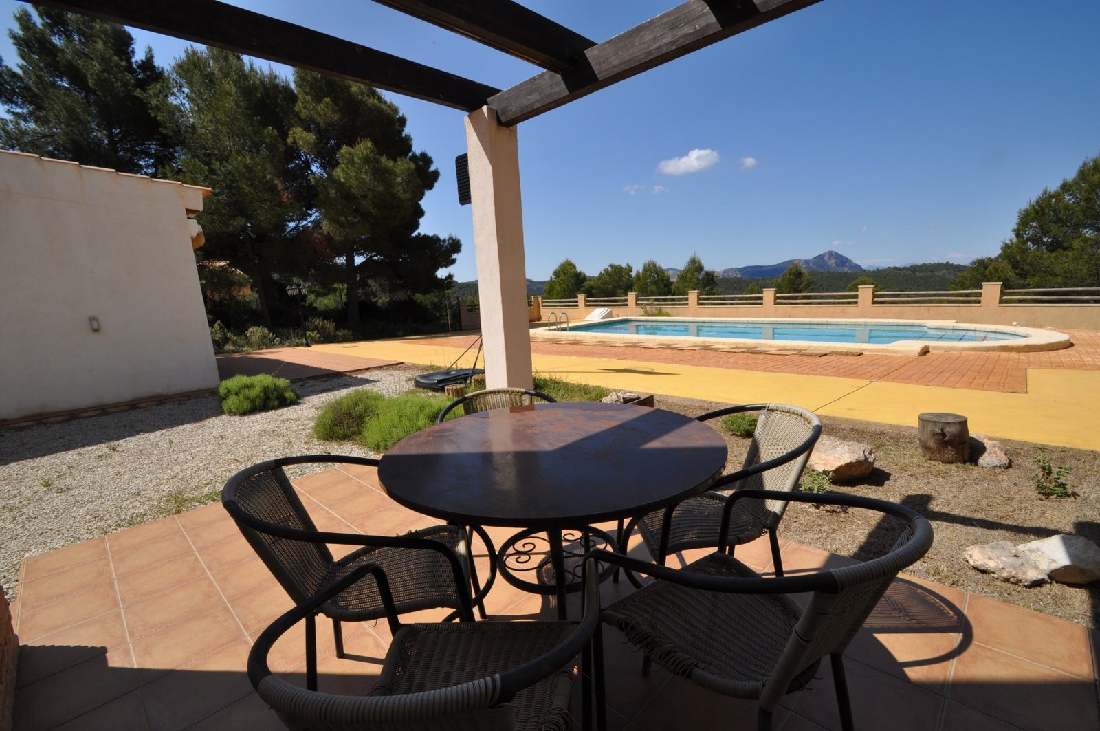 fb150adb4e5eeca6 5 Bedroom 3 Bathroom Villa in Castalla - Caza De Casa