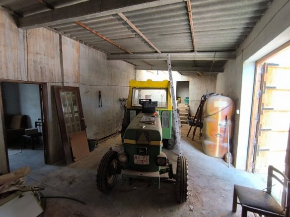 7 Bedroom 2 Bathroom Country House in Yecla - Caza De Casa