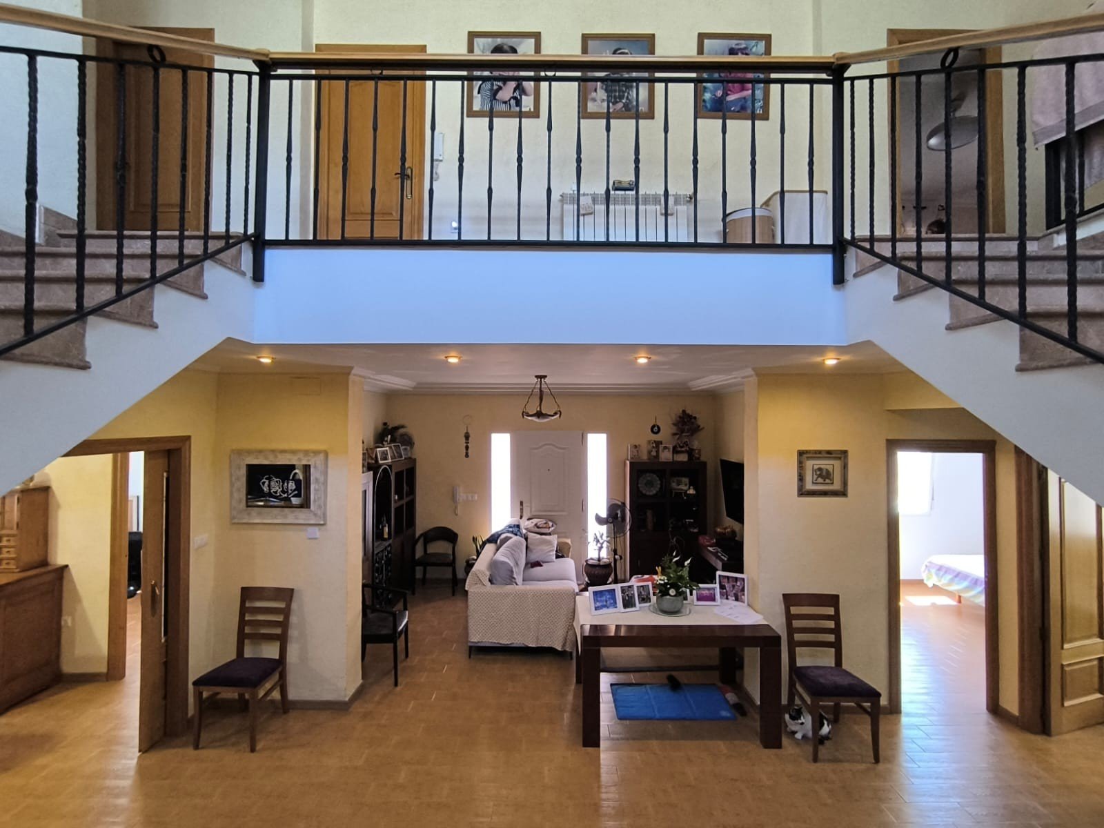 fbc6aa9b9ced6d9f 6 Bedroom 3 Bathroom Villa in Yecla - Caza De Casa