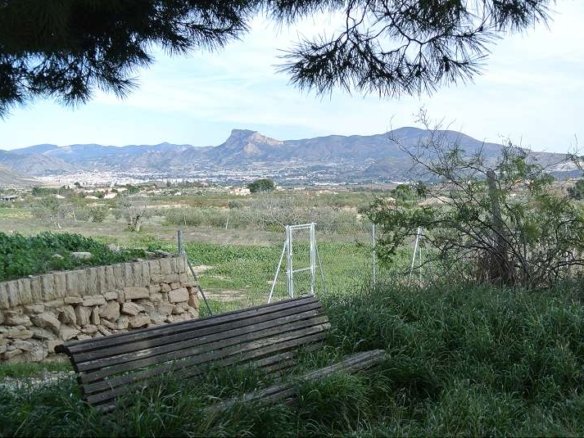 4 Bedroom 1 Bathroom Country House in Monóvar/Monóver - Caza De Casa