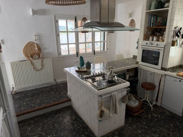 5 Bedroom 5 Bathroom Finca in Gea Y Truyols - Caza De Casa