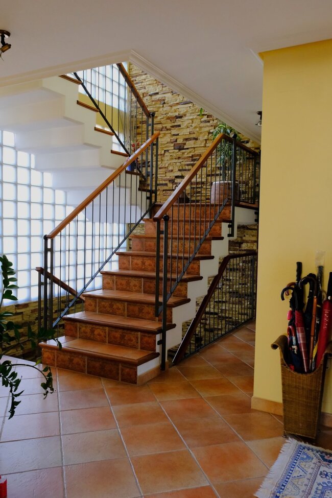5 Bedroom 3 Bathroom Finca in Orihuela - Caza De Casa
