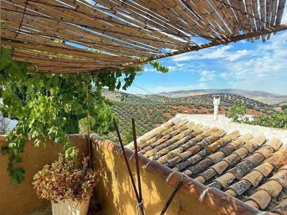 3 Bedroom 2 Bathroom Finca Penthouse in Villanueva de Algaidas - Caza De Casa