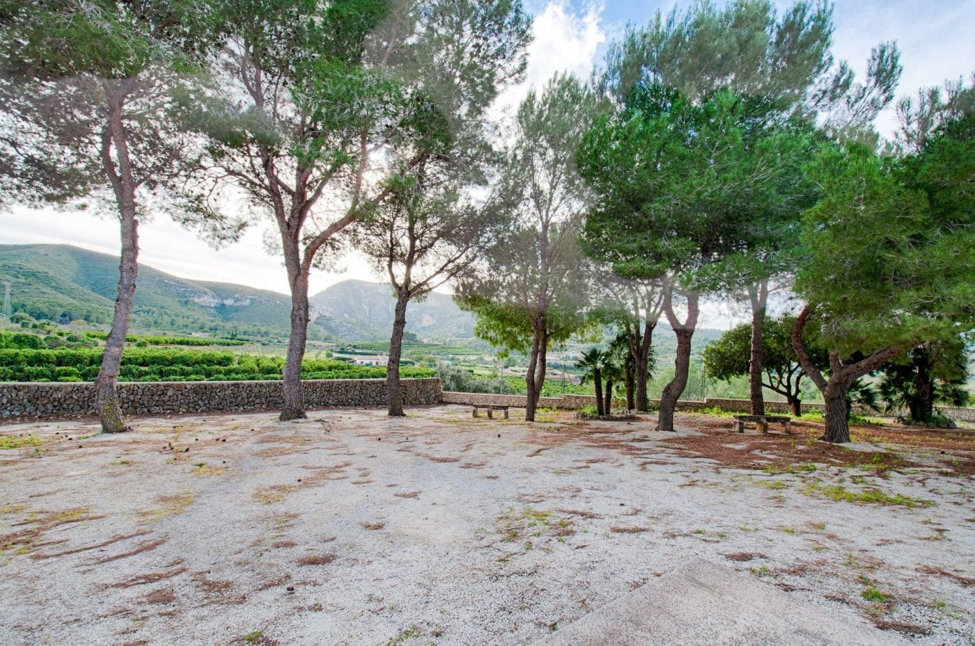 4 Bedroom 2 Bathroom finca in Gata de Gorgos - Caza De Casa