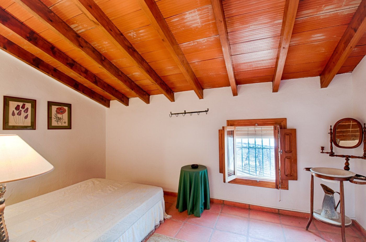 4 Bedroom 2 Bathroom finca in Gata de Gorgos - Caza De Casa