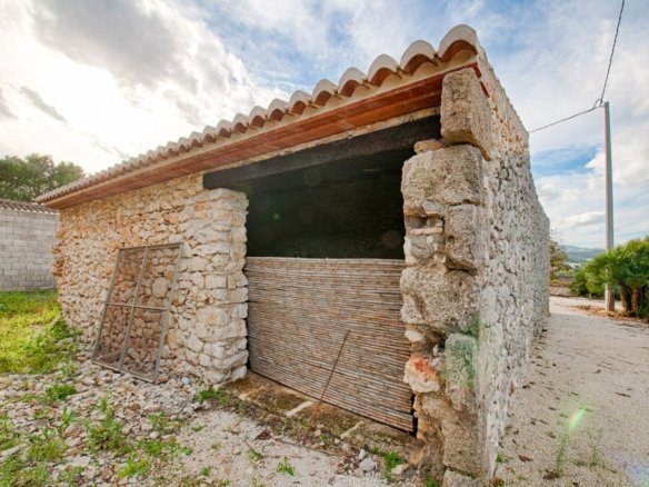 4 Bedroom 2 Bathroom finca in Gata de Gorgos - Caza De Casa
