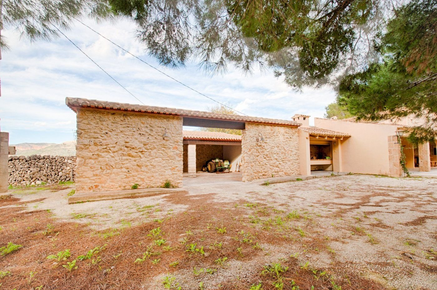 4 Bedroom 2 Bathroom finca in Gata de Gorgos - Caza De Casa