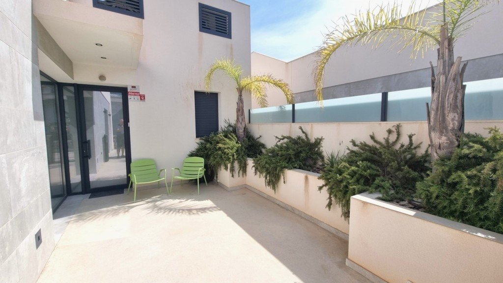 4 Bed 4 Bath Villa in Rojales - Caza De Casa