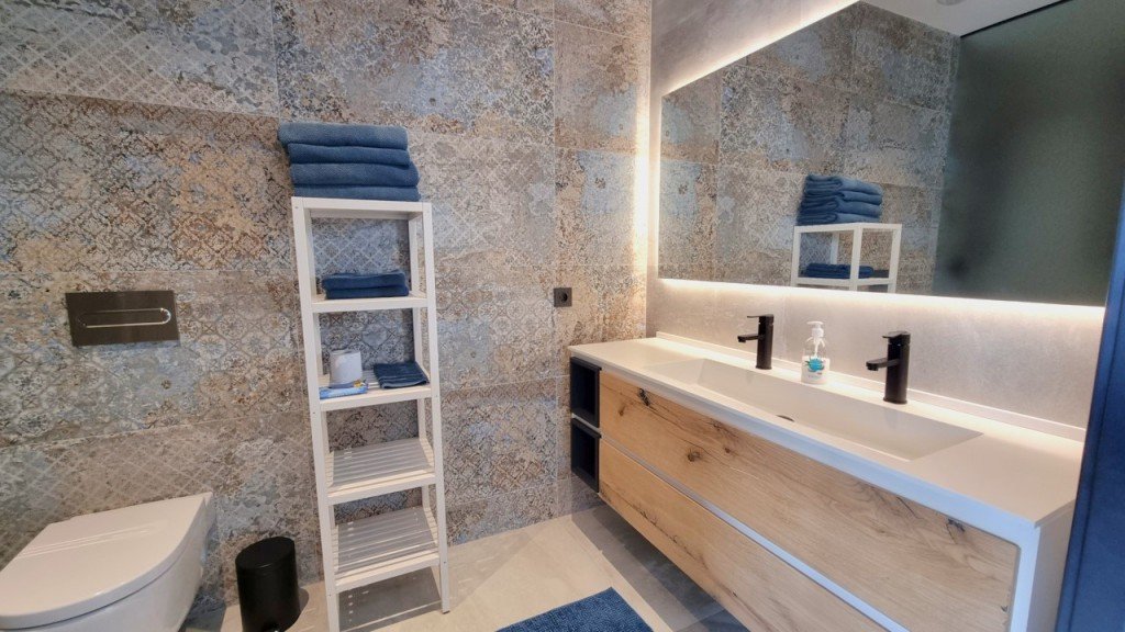 4 Bed 4 Bath Villa in Rojales - Caza De Casa