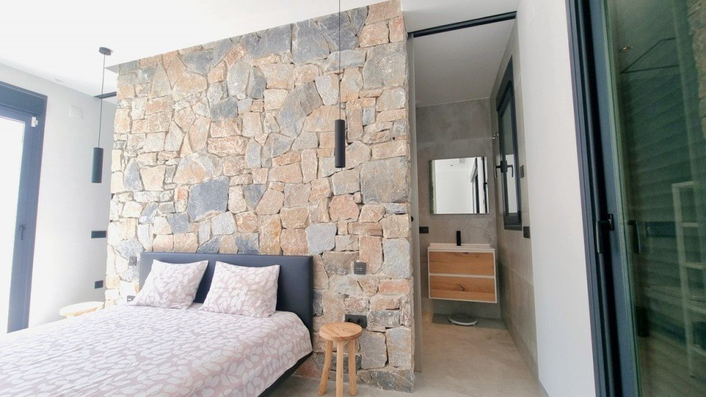 4 Bed 4 Bath Villa in Rojales - Caza De Casa