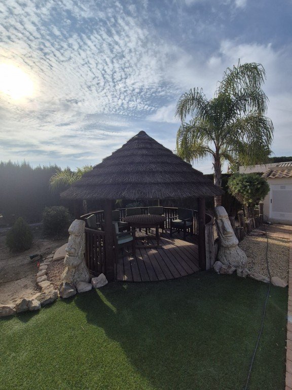 4 Bedroom 3 Bathroom Finca in Daya Vieja - Caza De Casa
